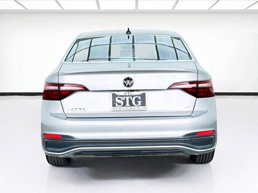 2022 Volkswagen Jetta 1.5T SE