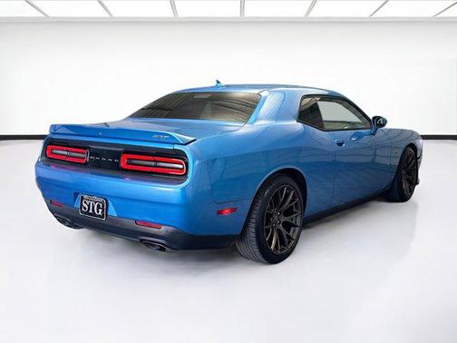 2015 Dodge Challenger SRT 392
