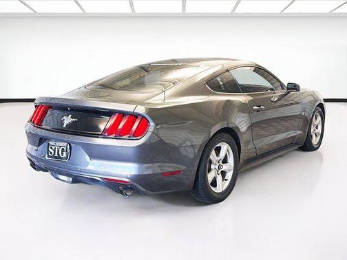 2017 Ford Mustang V6