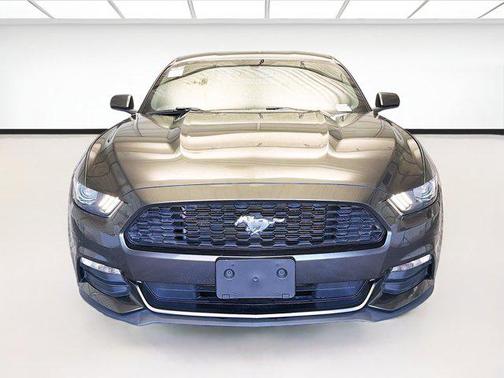 2017 Ford Mustang V6