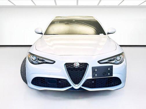 2022 Alfa Romeo Giulia Ti