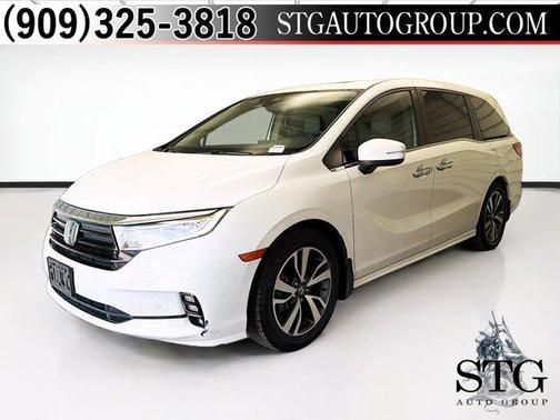 Platinum White 2022 Honda Odyssey Touring