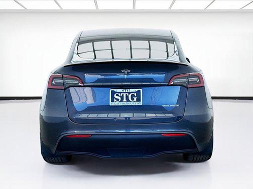 2022 Tesla Model Y Performance Dual Motor All-Wheel Drive