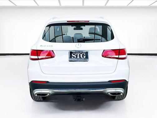 2018 Mercedes-Benz GLC 300 Base