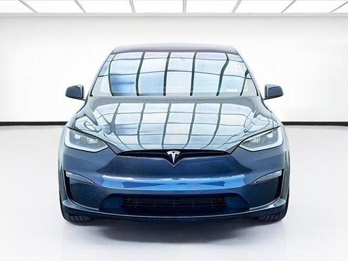 2024 Tesla Model X Long Range