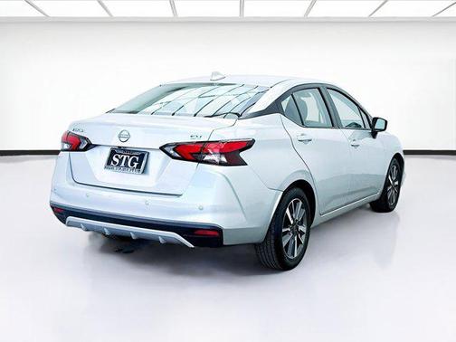 2023 Nissan Versa 1.6 SV