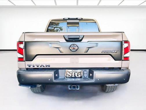 2022 Nissan Titan PRO-4X