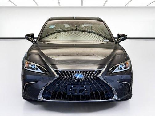 2022 Lexus ES 350 Base