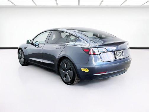 Midnight Silver Metallic 2022 Tesla Model 3 Long Range