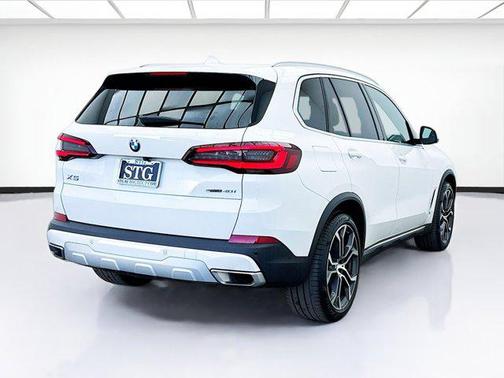 2023 BMW X5 sDrive40i