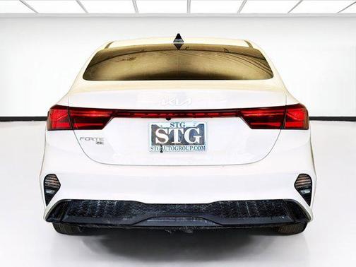 2022 Kia Forte FE