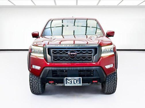 Cardinal Red Metallic Tricoat 2023 Nissan Frontier PRO-4X