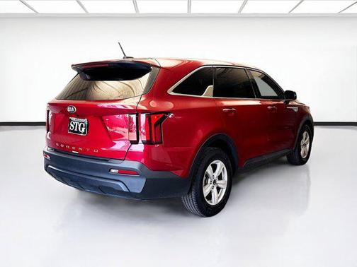 2021 Kia Sorento LX