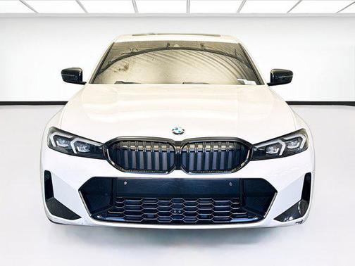 2023 BMW 330 330i