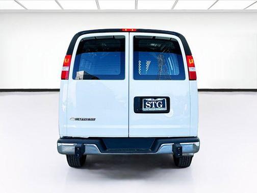 2024 Chevrolet Express 2500 RWD 2500 Regular Wheelbase WT