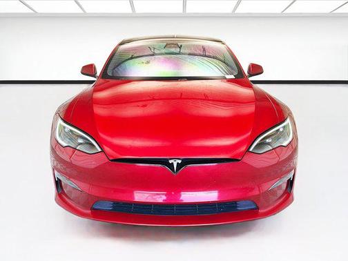 Ultra Red 2023 Tesla Model S Standard Range