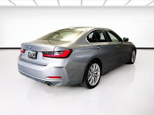 2024 BMW 330 i