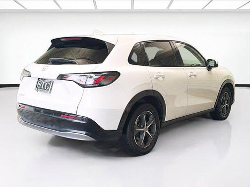Platinum White Pearl 2024 Honda HR-V EX-L