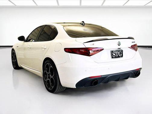 2022 Alfa Romeo Giulia Ti