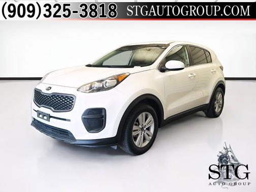 Clear White 2019 Kia Sportage LX