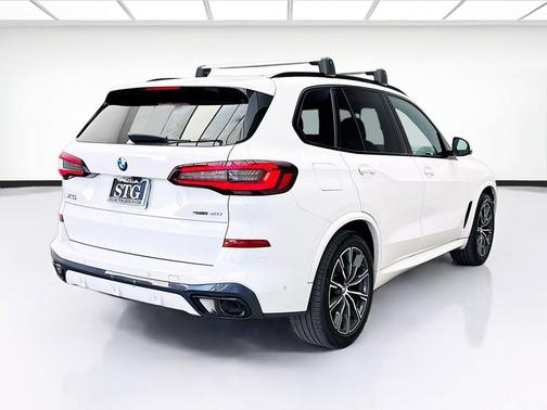 Alpine White 2023 BMW X5 sDrive40i