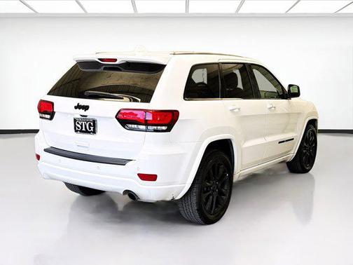 2021 Jeep Grand Cherokee Laredo