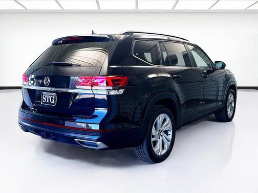 2023 Volkswagen Atlas 3.6L SE w/Technology