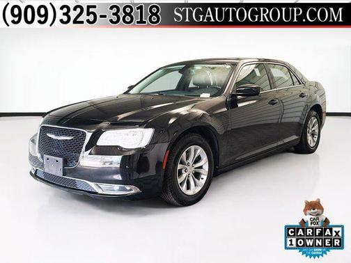 Gloss Black 2016 Chrysler 300 S