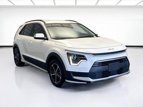 2024 Kia Niro Plug-In Hybrid EX