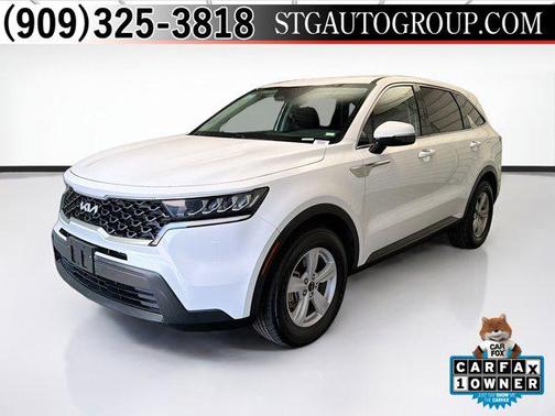 Glacial White Pearl 2023 Kia Sorento LX
