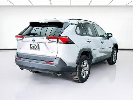 2023 Toyota RAV4 Hybrid LE