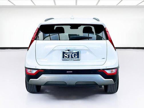 2023 Kia Niro Touring