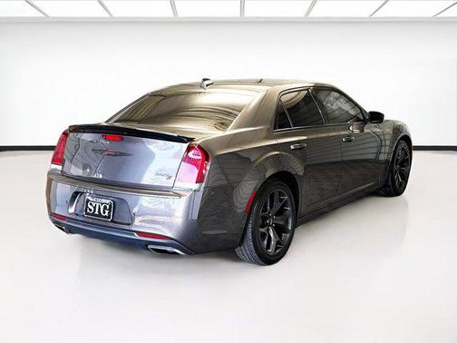 2021 Chrysler 300 S