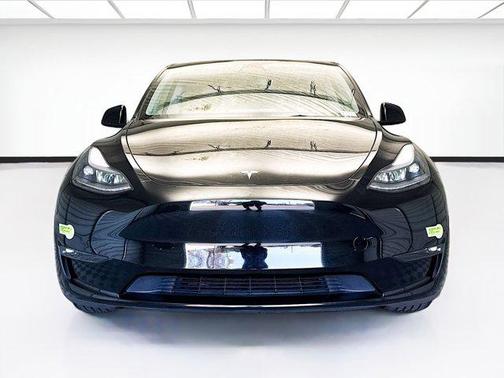 Solid Black 2023 Tesla Model Y Performance Dual Motor All-Wheel Drive