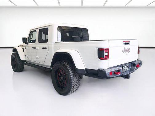 Bright White Clearcoat 2020 Jeep Gladiator Rubicon