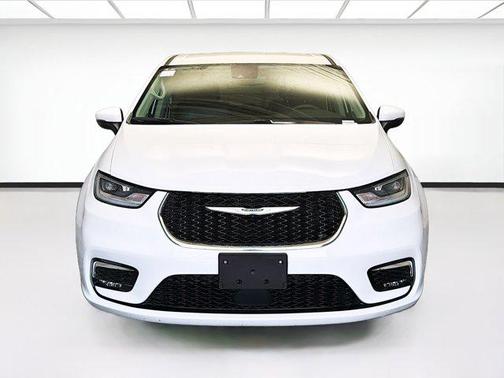 Bright White Clearcoat 2023 Chrysler Pacifica Hybrid Touring L