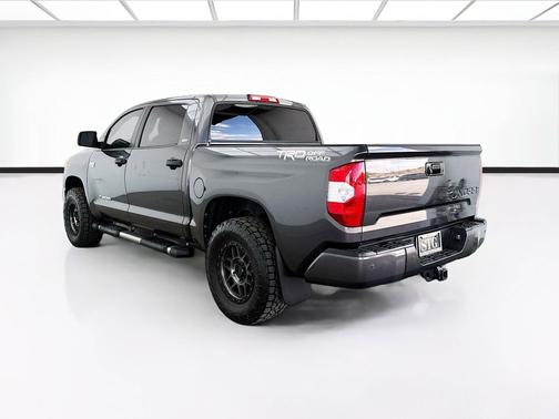 Magnetic Gray Metallic 2016 Toyota Tundra SR5
