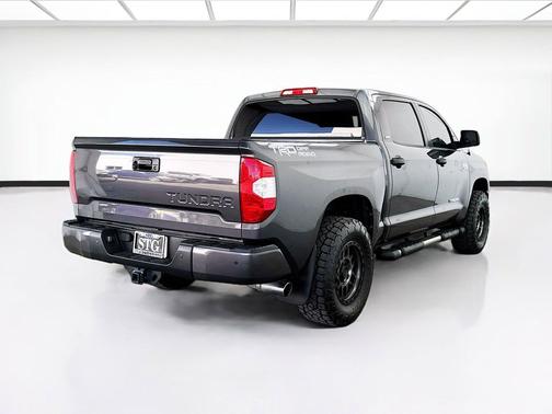 Magnetic Gray Metallic 2016 Toyota Tundra SR5