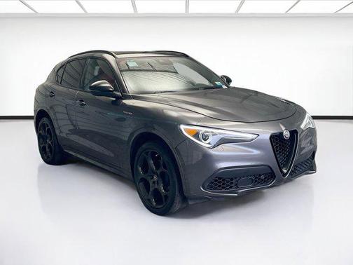 2022 Alfa Romeo Stelvio Ti