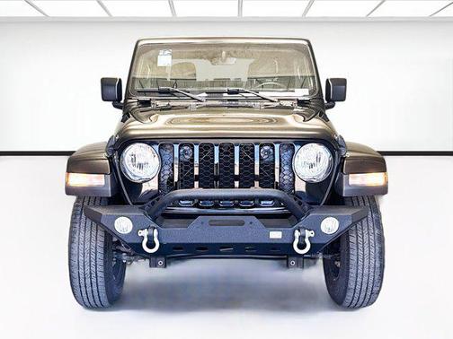 2022 Jeep Gladiator Altitude 4x4