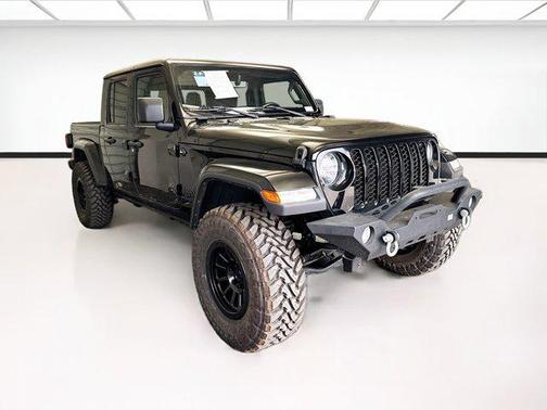 2022 Jeep Gladiator Altitude 4x4