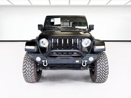 2022 Jeep Gladiator Altitude 4x4