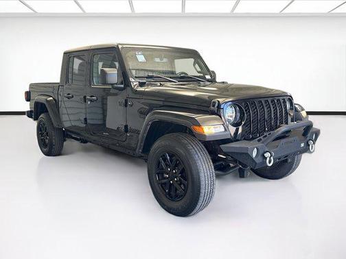 2022 Jeep Gladiator Altitude 4x4