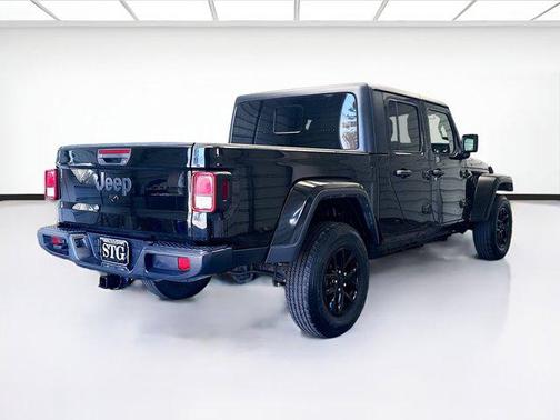 2022 Jeep Gladiator Altitude 4x4