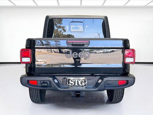 2022 Jeep Gladiator Altitude 4x4