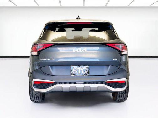 2023 Kia Sportage Hybrid LX