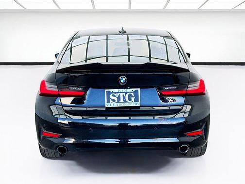 2020 BMW 330 330i