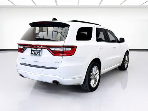 White Knuckle Clearcoat 2023 Dodge Durango GT Plus