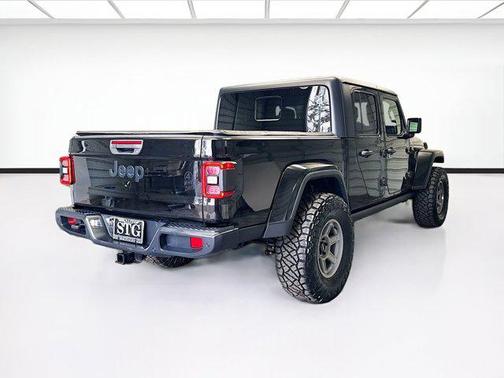 2021 Jeep Gladiator Willys 4x4