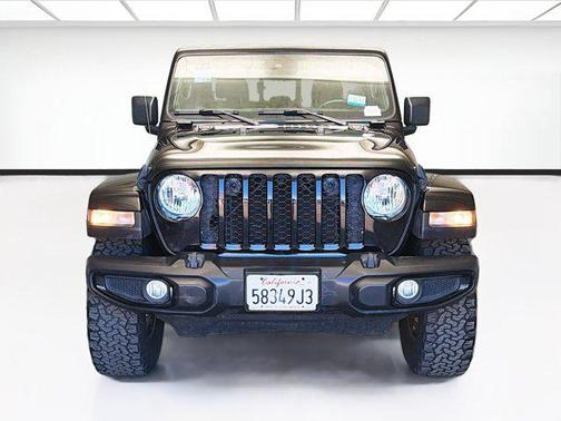 2021 Jeep Gladiator Willys 4x4